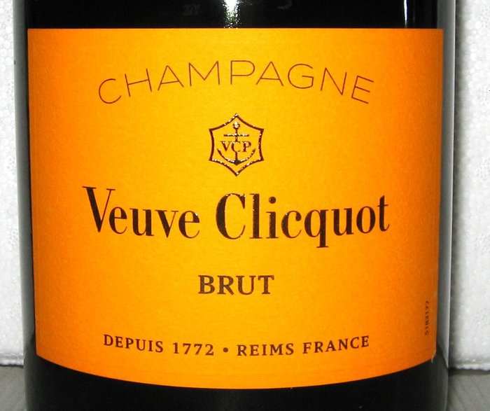 Veuve Clicquot, Carte Jaune - Champagne Brut - 2 Magnummer (1,5 L)