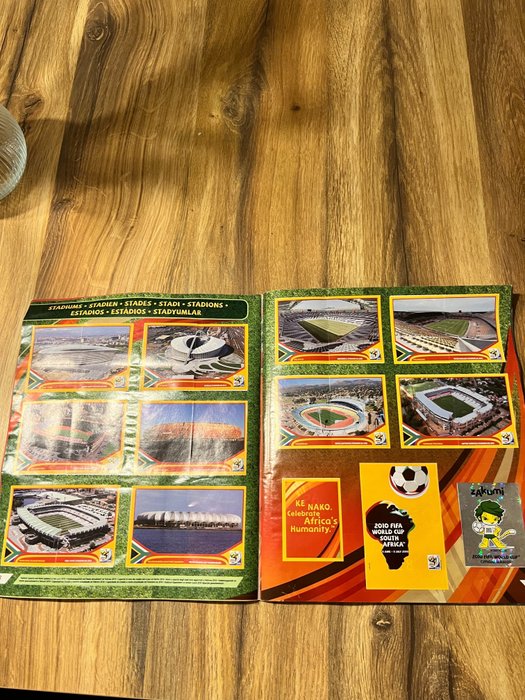 Panini - World Cup South Africa 2010 - Swiss edition! - 1 Complete Album