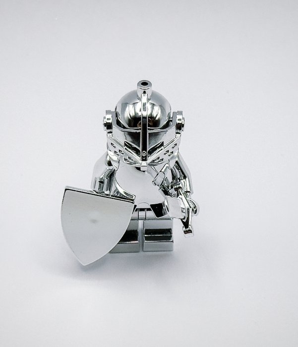 Lego - Chrome Silver Plated Knight Exclusive Figure Rare - Danmark