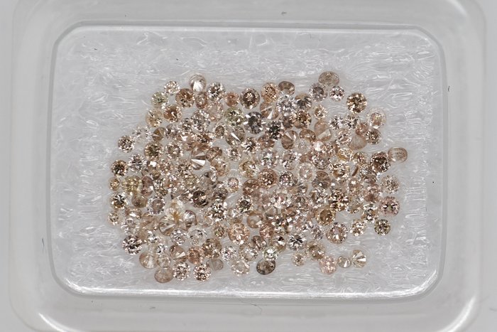 157 pcs Diamanter - 103 ct - Rund - Mix Brown - SI-I  NO RESERVE PRICE