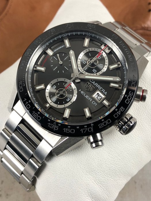 TAG Heuer - Carrera Calibre Heuer 01 - CAR201Z - Mænd - 2011-nu