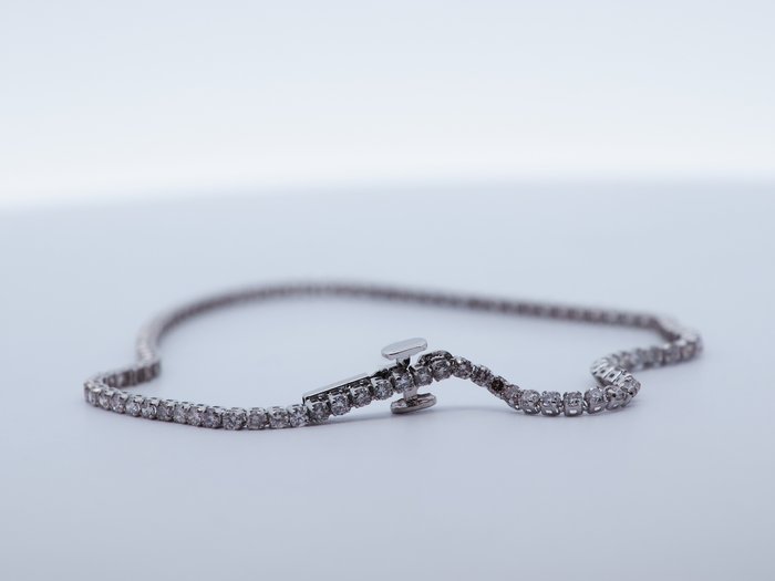 Ingen mindstepris - Other brand - Armbånd 18 kt. -  1.50ct. tw. Diamant (Naturfarvet)