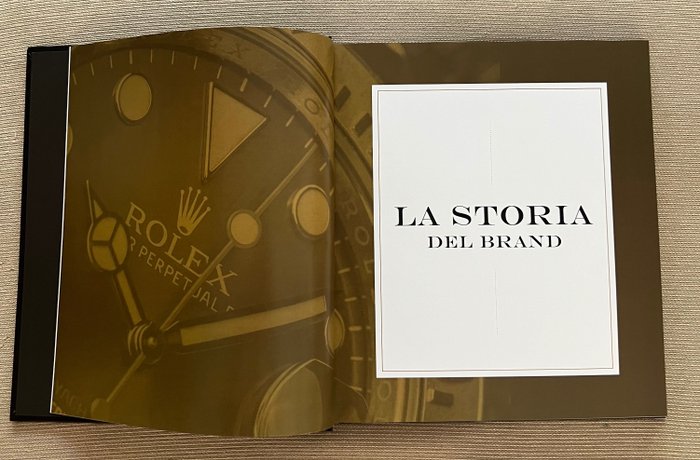 Rolex - ITALIA  - New Big Book- 240 pages - 2 Kilograms