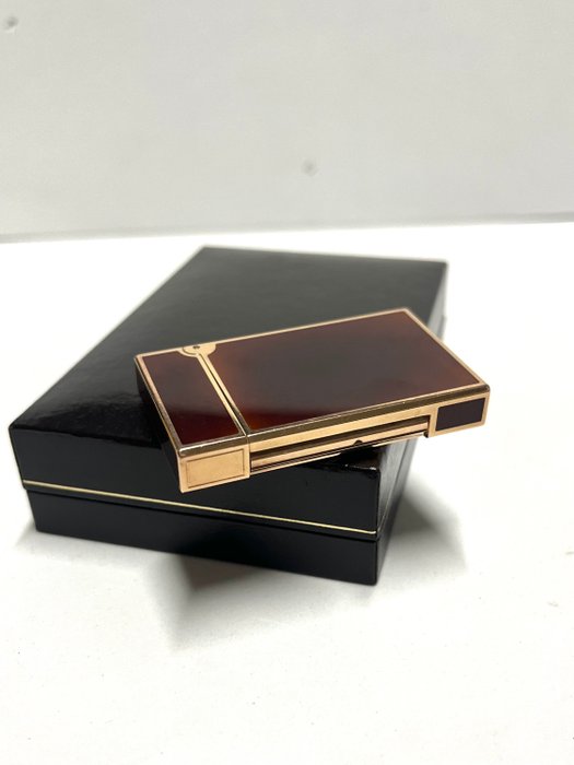 S.T. Dupont - Line D - Brown lacquer and rose gold - Lighter - Forgyldt, Lak