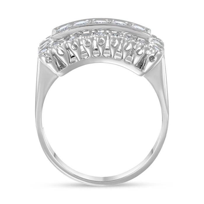 Ring - 18 kraat Hvidguld -  0.64ct. tw. Diamant (Natur)