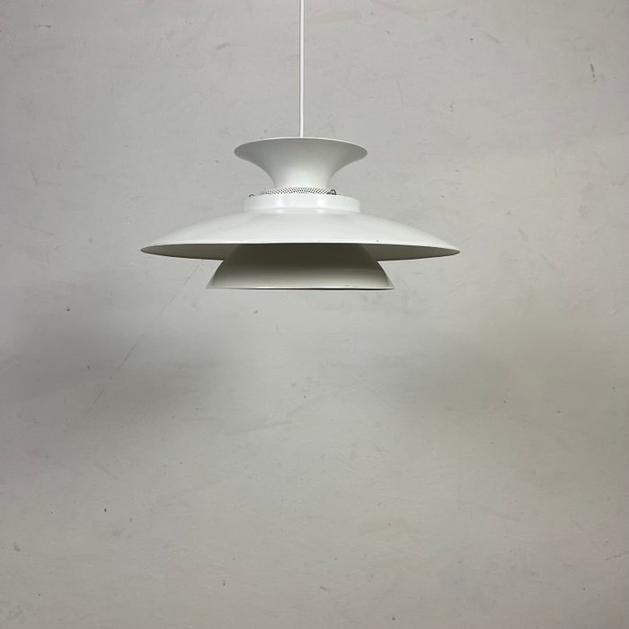 Jeka - Hængende lampe - Aluminium