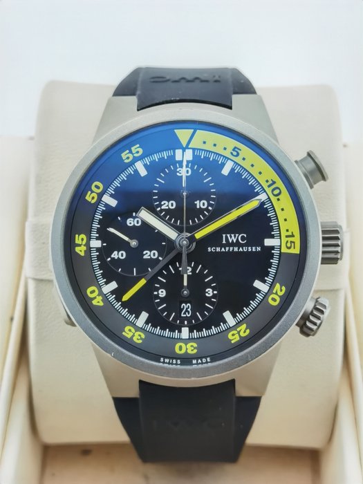 IWC - Aquatimer Split Minute Chronograph - IW372301 - Mænd - 2000-2010