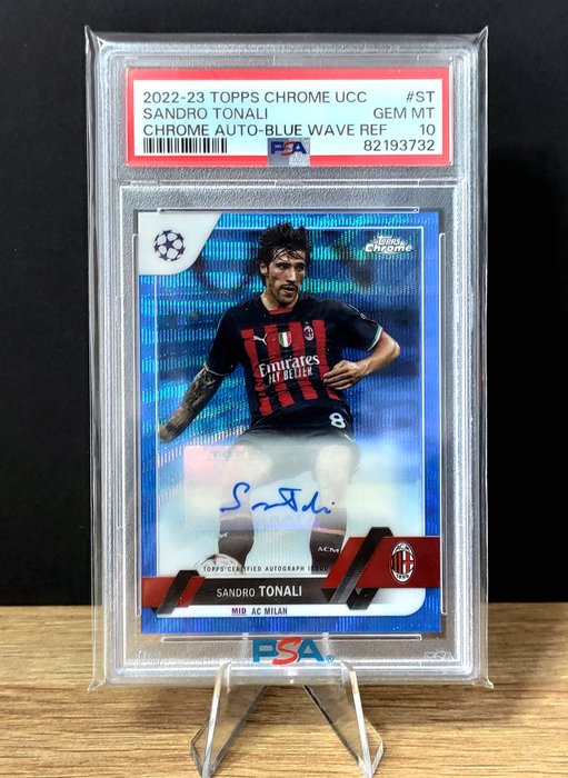 2022/23 Topps Chrome UCC Sandro Tonali - Autographed Blue Parallel (35/75) Blue Wave PSA 10 Graded card