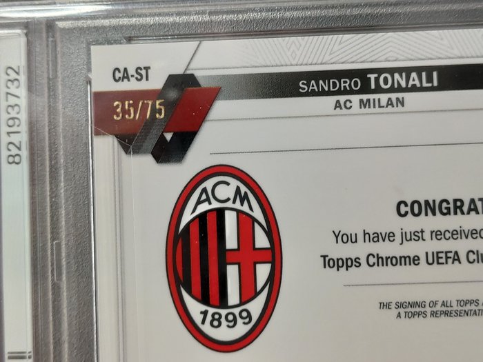 2022/23 Topps Chrome UCC Sandro Tonali - Autographed Blue Parallel (35/75) Blue Wave PSA 10 Graded card