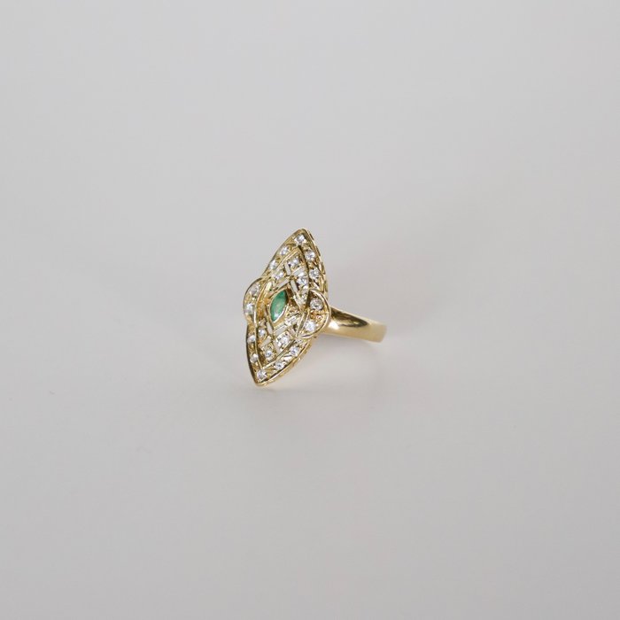 Ring - 18 kraat Gulguld -  0.20ct. tw. Smaragd - Diamant