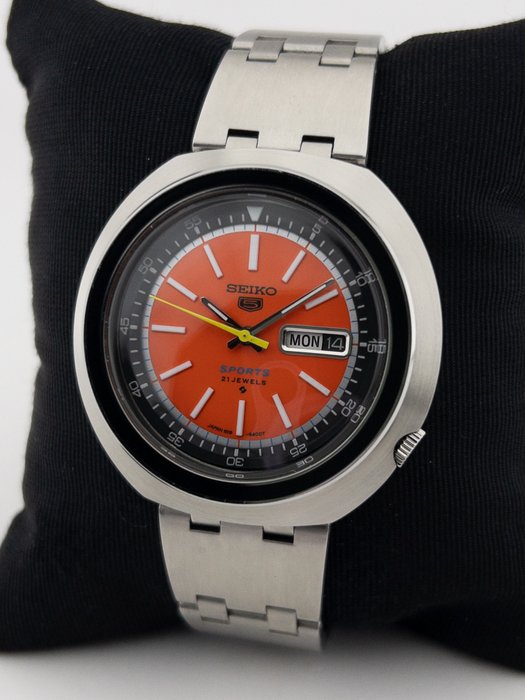 Seiko - Sports UFO - Ingen mindstepris - 6119-6400 - Mænd - 1970-1979