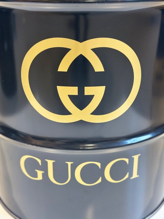 Rob VanMore - Barrel Gucci