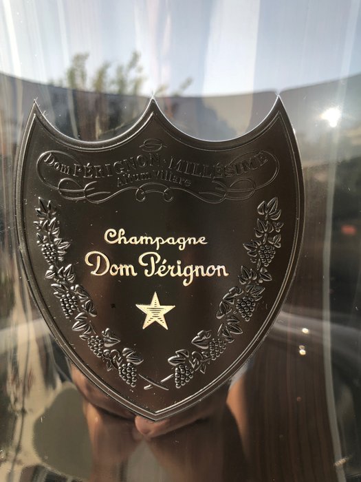 Dom Perignon "Smoked Day Party ” XXL - fits multiple magnums New lot - Martin Szekely Designer - Champagne køler - Akryl