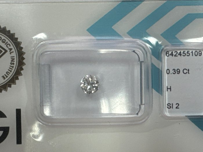 Ingen mindstepris - 1 pcs Diamant  (Natur)  - 0.39 ct - Rund - H - SI2 - International Gemological Institute (IGI)