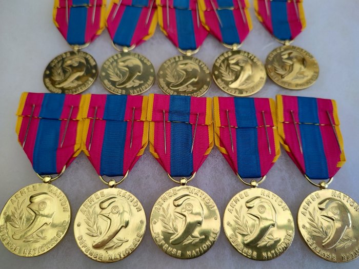 Frankrig - Militærmedalje - Masser af franske medaljer