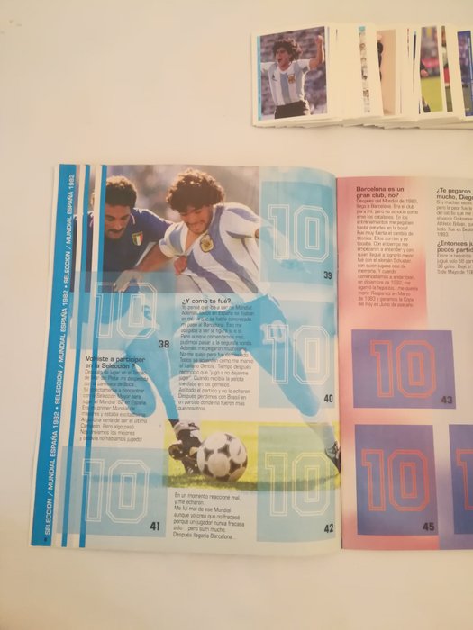 Promo Figus - Diego Maradona Mejor Jugador del Siglo - 1 Empty album + complete loose sticker set