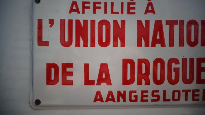 Affilie a L'Union Nationale de la Droguerie - Emaljeplade - Emalje