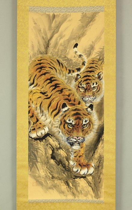 Two Tigers Descending Cliff - with seal 'Suikei' 翠溪 - Japan  (Ingen mindstepris)