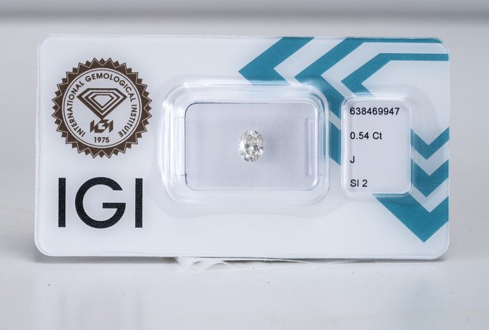 1 pcs Diamant  (Natur)  - 0.54 ct - Oval - J - SI2 - International Gemological Institute (IGI) - Meget lysegrå