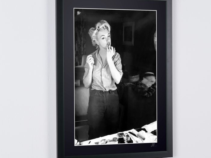 Marilyn Monroe - Fine Art Photography - Luxury Wooden Framed 70X50 cm - Limited Edition Nr 02 of 30 - Serial ID 30133 - Original Certificate (COA), Hologram Logo Editor and QR Code - 100% New item