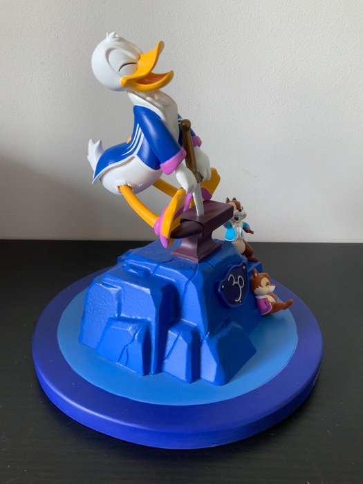 Donald Excalibur - 1 Figure - 2022