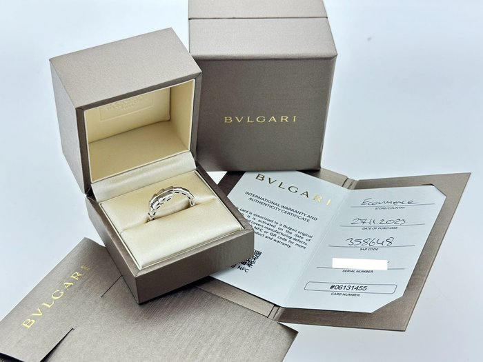 Bvlgari - Ring - Serpenti - 18 kraat Hvidguld - Hugorm ring