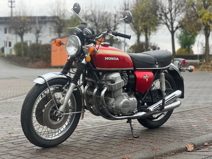 Honda - CB 750 Four K2 - 1975