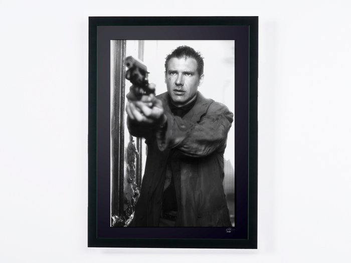 Blade Runner - Harrison Ford as "Deckard" - Fine Art Photography - Luxury Wooden Framed 70X50 cm - Limited Edition Nr 01 of 30 - Serial ID 16979 - Original Certificate (COA), Hologram Logo Editor and QR Code - 100% New items.