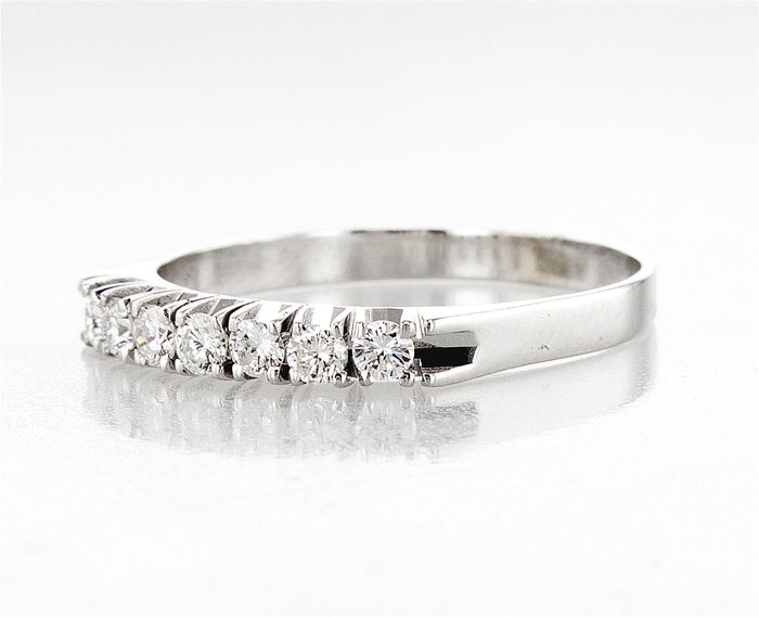 Alliancering - 14 karat Hvidguld -  035ct tw Diamant (Natur)  - r49