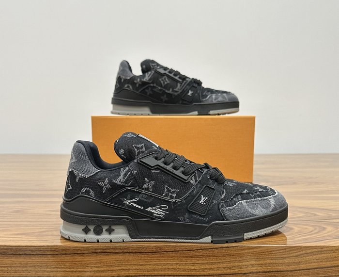 Louis Vuitton - Sneakers - Størelse: Shoes / EU 42, Shoes / EU 42.5, UK 7,5