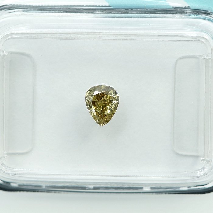 1 pcs Diamant  (Naturfarvet)  - 034 ct - Pære - Fancy Brunlig Gul - SI2 - International Gemological Institute (IGI)