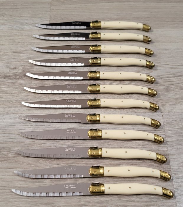 Pradel France et Laguiole - Bordknive sæt (12) - Bakelit, Stål - Steak kniv