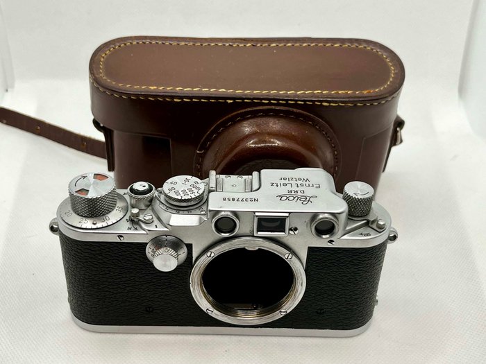 Leica IIIc red curtain Analogt kamera