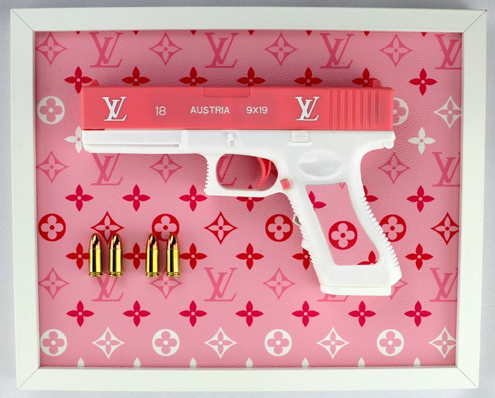 NOOLET - LV Pinked Gun Enlightened Neon Model