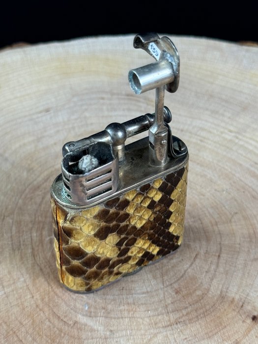 Dunhill - Unique Sports Lighter "Snake Skin" - Lighter - Forsølvet