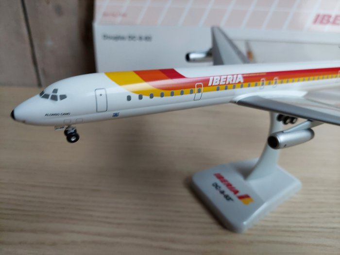 Hogan - Modelfly - Iberia Douglas DC-8 serie 63 'Alonso Cano'