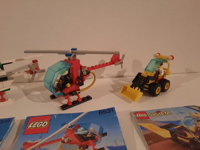 Lego - Classic Town - 6833+6515+6531+6512 - Beacon Tracer+ Stunt Copter+Flame Chaser+Landscape Loader