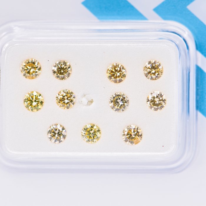 Ingen mindstepris - 11 pcs Diamant  (Naturfarvet)  - 090 ct - Rund - Fancy Brunlig Gul - I1 SI2 - International Gemological Institute (IGI)