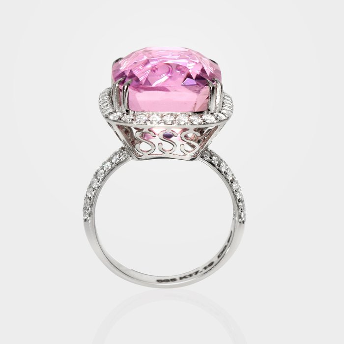 Ingen mindstepris - Ring - 14 karat Hvidguld -  18.08ct. tw. Kunzit - Diamant - IGI 17,18 ct Pink