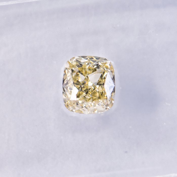 Ingen mindstepris - 1 pcs Diamant  (Naturfarvet)  - 0.50 ct - Pude - Fancy Brunlig Gul - SI1 - International Gemological Institute (IGI)