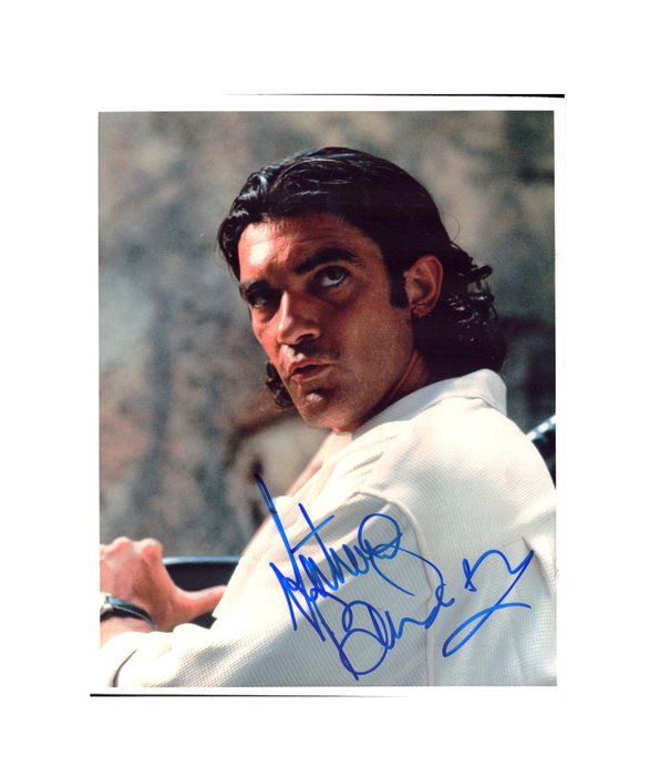 Antonio Banderas - Signed Photo (20x25 cm)