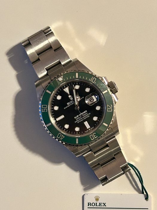 Rolex - Submariner Date 41 - 126610LV - Unisex - 2020+