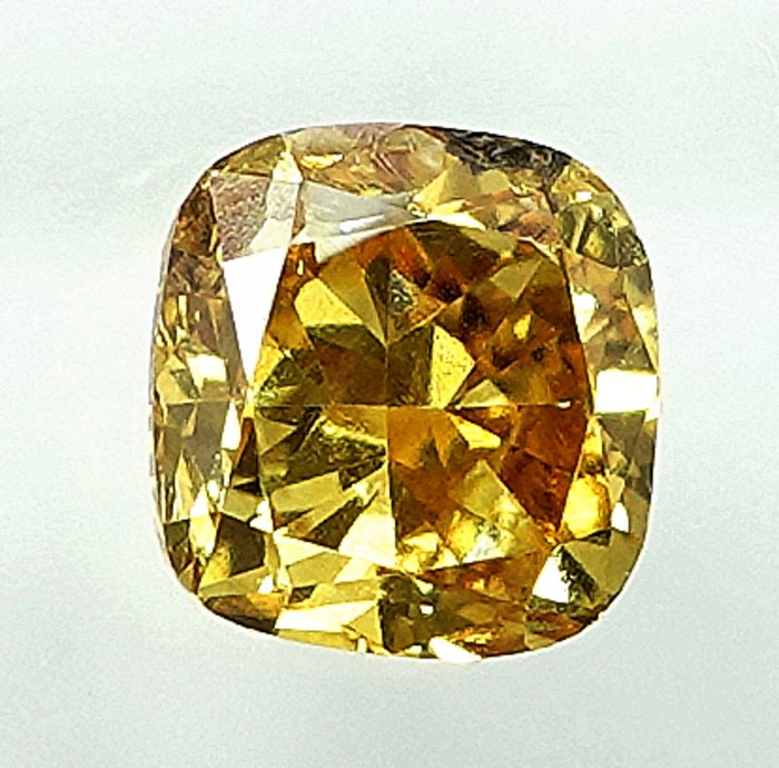 Ingen mindstepris - 1 pcs Diamant  (Naturfarvet)  - 0.36 ct - Fancy intense Orange nuance Gul - I1 - Gem Report Antwerp (GRA)