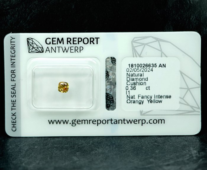 Ingen mindstepris - 1 pcs Diamant  (Naturfarvet)  - 0.36 ct - Fancy intense Orange nuance Gul - I1 - Gem Report Antwerp (GRA)