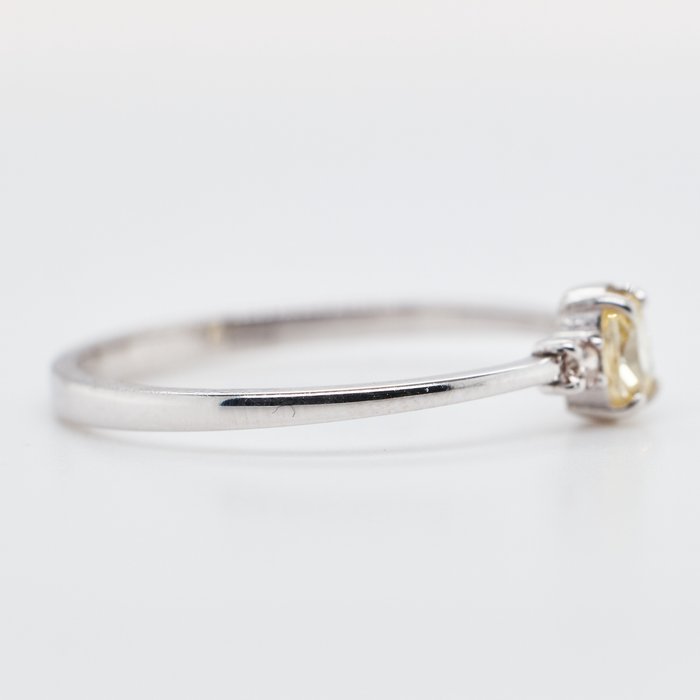 Ingen mindstepris - Ring - 14 karat Hvidguld -  0.24ct. tw. Diamant (Natur)