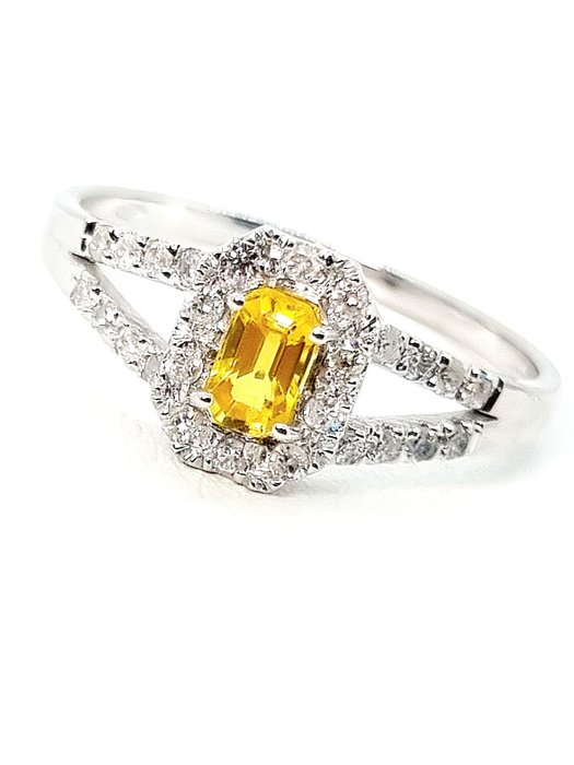 Ring - 18 kraat Hvidguld Safir - Diamant