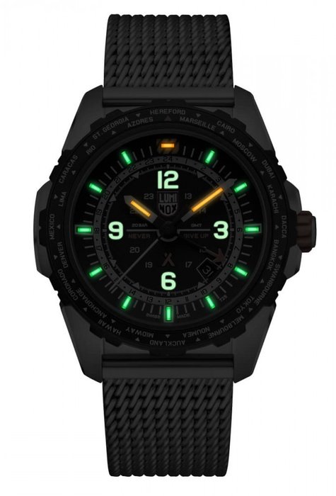 Luminox Bear Grylls Survival Pilotenuhr GMT 3762 - Milanaise Stahlarmband - 3762 - Mænd - 2020+