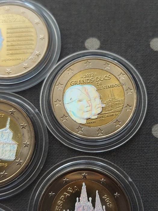 Europa. 2 Euro 2008/2014  (10 moedas coloridas)  (Ingen mindstepris)