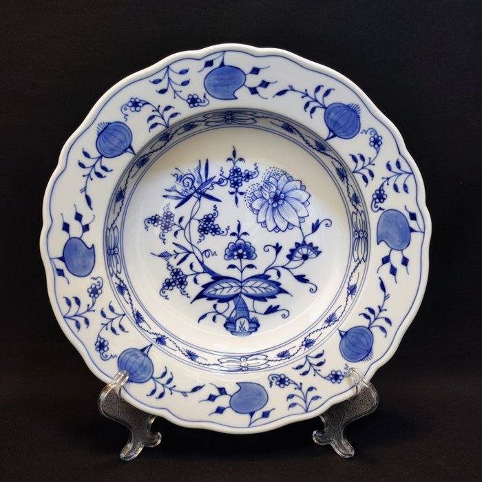 Meissen - Tallerken (6) - 6er Set gemuldete Speiseteller/Suppenteller Ø 23,0 cm Zwiebelmuster Neuer Ausschnitt - Porcelæn