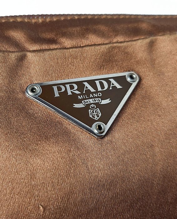 Prada - Pochette Classic - Håndtaske uden hank